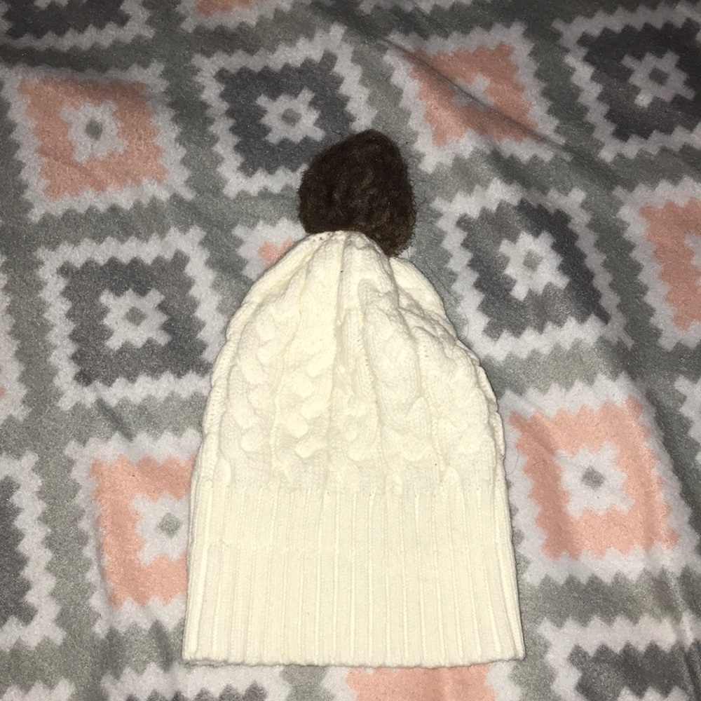 A breeze day hat.